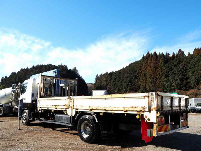 日野 レンジャー 中型 平ボディ（クレーン付） TKG-FD9JLAA(98265) 3枚目