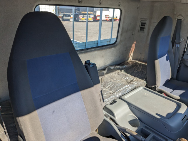 三菱ふそう ファイター 中型 平ボディ TKG-FK61F(98264) 32枚目