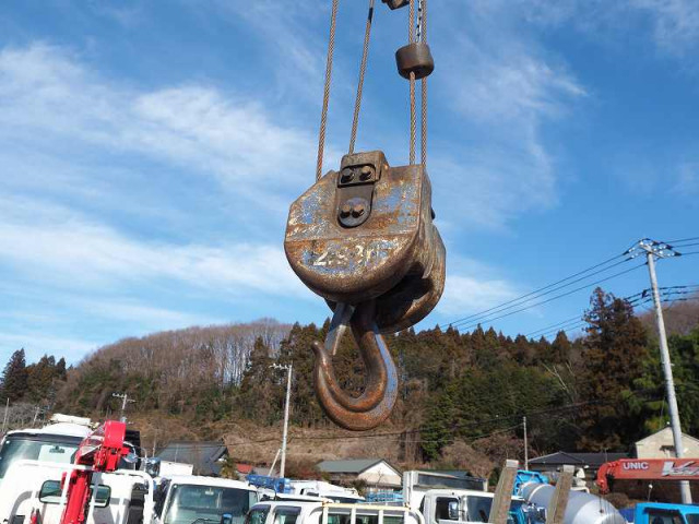 日野 レンジャー 中型 平ボディ（クレーン付） TKG-FD9JLAA(98265) 18枚目