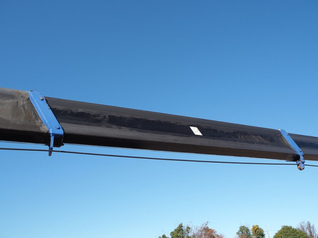 いすゞ エルフ 小型 平ボディ（クレーン付） SKG-NPR85YN(98266) 19枚目