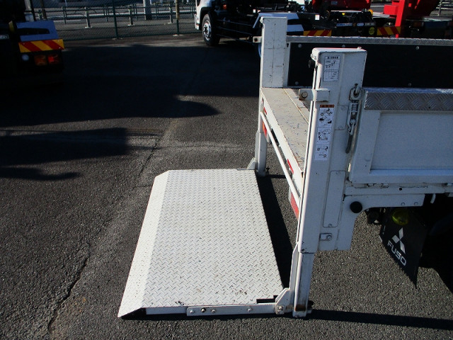 三菱ふそう キャンターガッツ 小型 平ボディ TPG-FBA00(98267) 12枚目