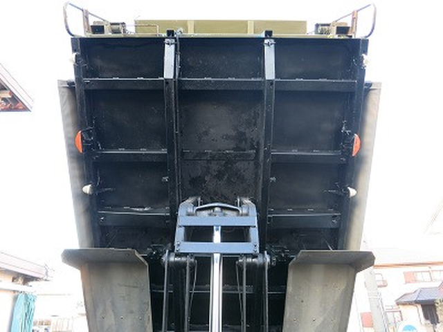 日野 プロフィア 大型 土砂ダンプ QKG-FS1EKAA(98270) 20枚目