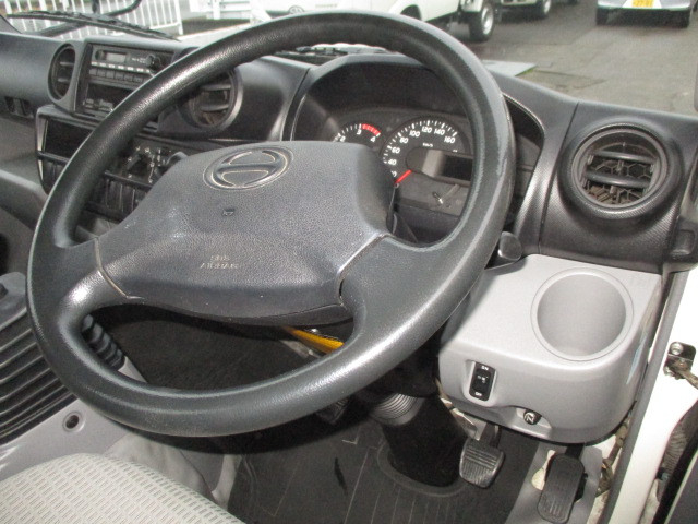 日野 デュトロ 小型 平ボディ TKG-XZU695M(98272) 9枚目