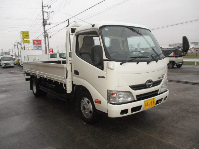 日野 デュトロ 小型 平ボディ TKG-XZU695M(98272) 27枚目