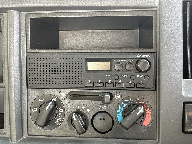 いすゞ エルフ 小型 平ボディ TKG-NPR85AN(98271) 32枚目