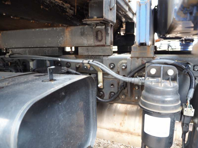 三菱ふそう キャンター 小型 平ボディ（クレーン付） TKG-FEB50(98273) 29枚目