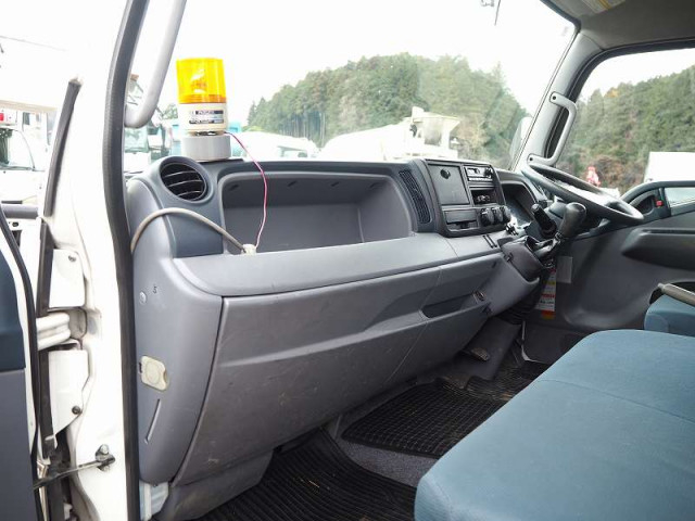 三菱ふそう キャンター 小型 平ボディ（クレーン付） TKG-FEB50(98273) 45枚目