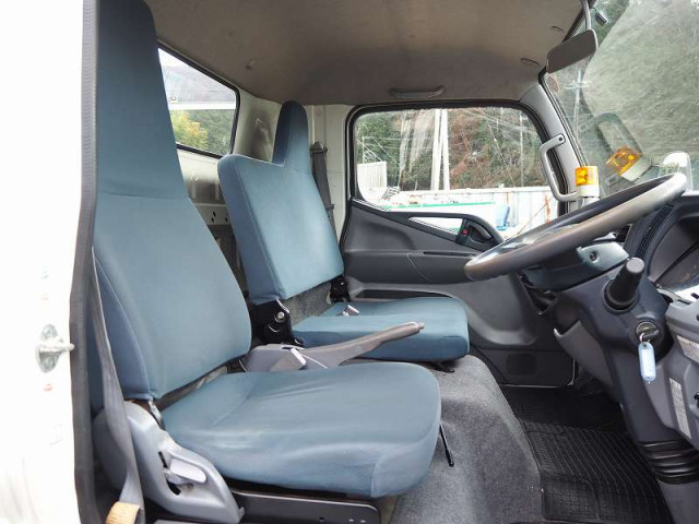 三菱ふそう キャンター 小型 平ボディ（クレーン付） TKG-FEB50(98273) 46枚目