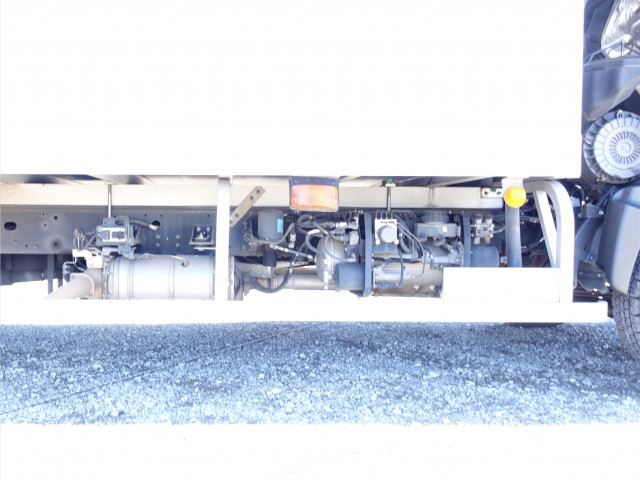 日野 レンジャー 中型 冷蔵冷凍バン 2KG-FC2ABA(98279) 22枚目