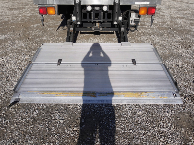 Isuzu forward Middle Freezer box_body 2PG-FRR90T2(98281) 17枚目