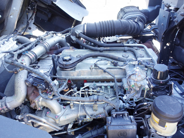 日野 プロフィア 大型 ウィング 2DG-FW1AHG(98282) 14枚目