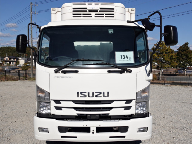 Isuzu forward Middle Freezer box_body 2RG-FRR90T2(98284) 4枚目