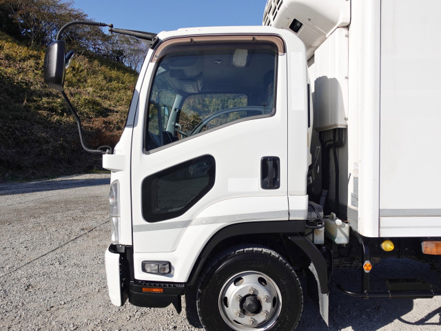 Isuzu forward Middle Freezer box_body 2RG-FRR90T2(98284) 15枚目