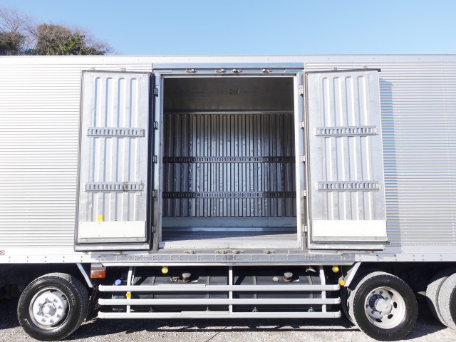 いすゞ ギガ 大型 冷蔵冷凍バン QKG-CYJ77B(98286) 15枚目