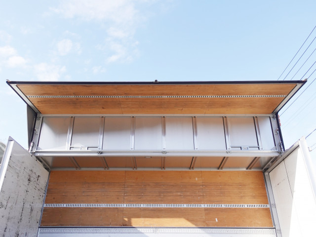 いすゞ フォワード 中型 ウィング TKG-FRR90T2(98303) 17枚目