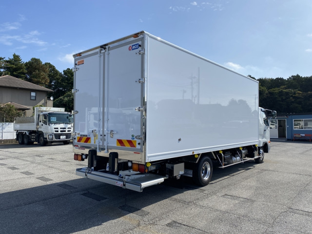 三菱ふそう ファイター 中型 冷蔵冷凍バン 2KG-FK65F(98356) 6枚目