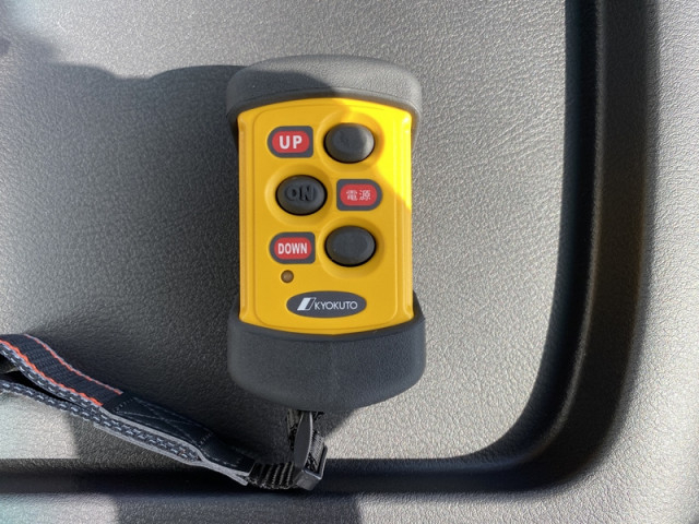 三菱ふそう ファイター 中型 冷蔵冷凍バン 2KG-FK65F(98356) 19枚目