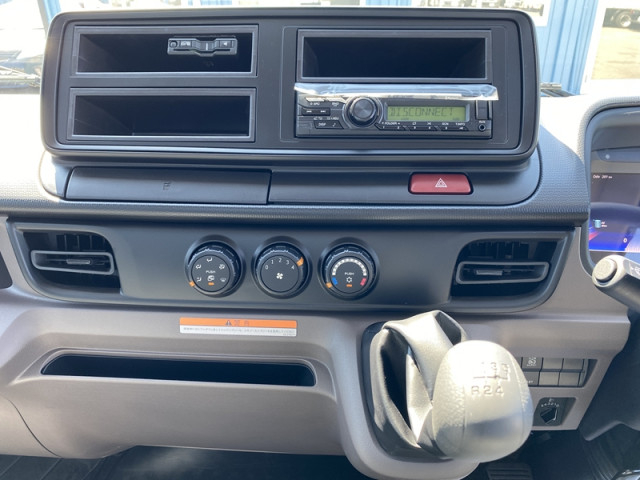 三菱ふそう キャンター 小型 平ボディ 2PG-FEB80(98360) 16枚目