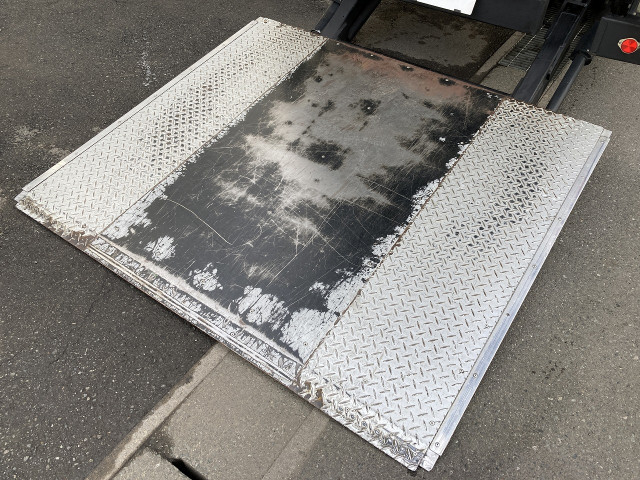 いすゞ エルフ 小型 バン 2RG-NLR88AN(98362) 5枚目