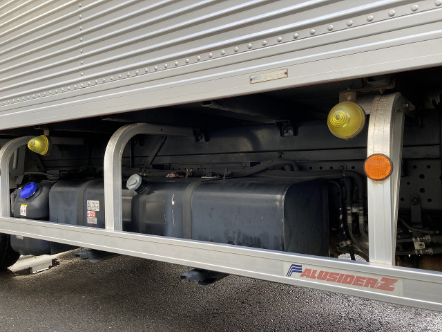 いすゞ エルフ 小型 バン 2RG-NLR88AN(98362) 11枚目