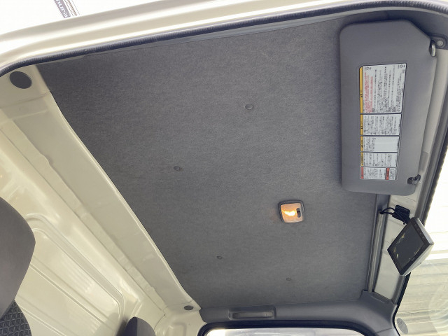 いすゞ エルフ 小型 バン 2RG-NLR88AN(98362) 20枚目