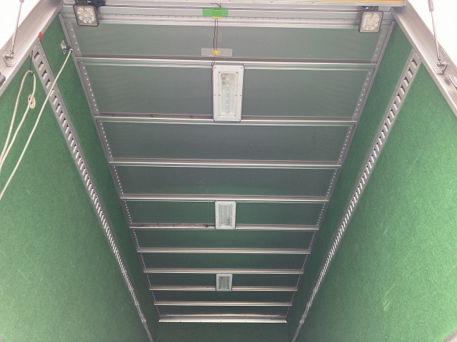 いすゞ エルフ 小型 バン 2RG-NLR88AN(98362) 26枚目