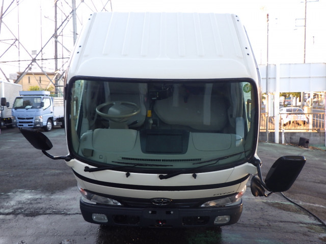トヨタ ダイナ 小型 バン BDG-XZU504(98390) 5枚目