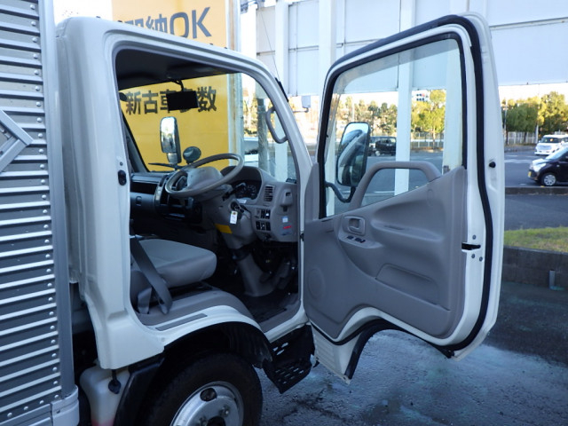 トヨタ ダイナ 小型 バン BDG-XZU504(98390) 25枚目