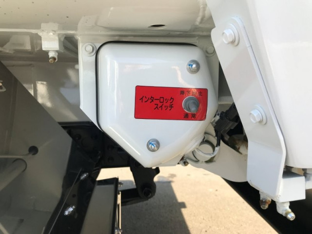 三菱ふそう キャンター 小型 塵芥車（プレス式） 2PG-FEB90(98509) 30枚目