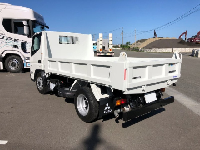 三菱ふそう キャンター 小型 土砂ダンプ 2RG-FBA60(98511) 3枚目