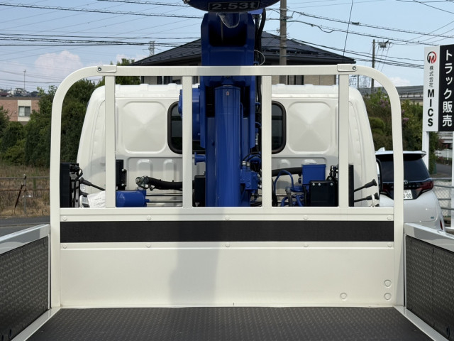トヨタ ダイナ 小型 平ボディ（クレーン付） 2KG-XZU605(98516) 13枚目