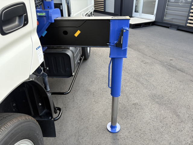 トヨタ ダイナ 小型 平ボディ（クレーン付） 2KG-XZU605(98516) 18枚目