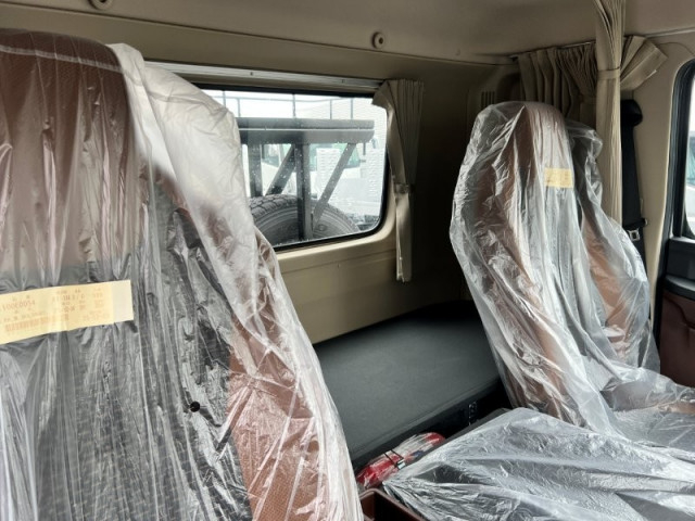 日野 レンジャー 中型 コンテナ専用車 2PG-FD2ABA(98518) 14枚目