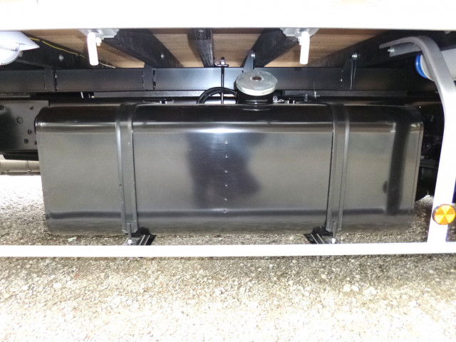 日野 レンジャー 中型 平ボディ（クレーン付） 2PG-FD2ABA(98517) 31枚目