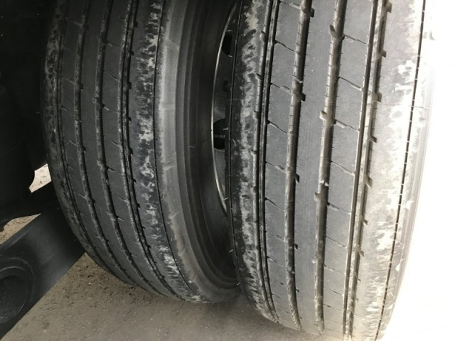 日野 プロフィア 大型 Translation missing: ja.item.body_keijou_enum.body_keijou_carrier_other 2DG-FW1AHC(98519) 31枚目