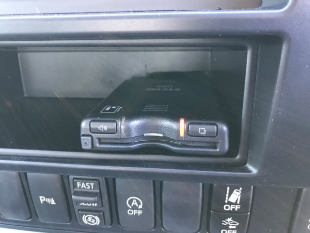 日野 デュトロ 小型 平ボディ（クレーン付） 2KG-XZU720M(98521) 13枚目