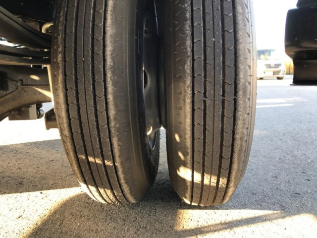 日野 デュトロ 小型 平ボディ（クレーン付） 2KG-XZU720M(98521) 23枚目