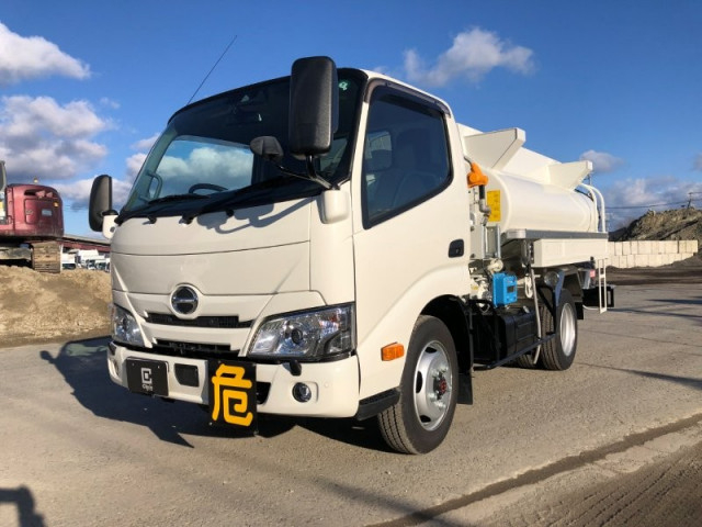 日野 デュトロ 小型 タンクローリー 2DG-XZU675M(98528) 2枚目