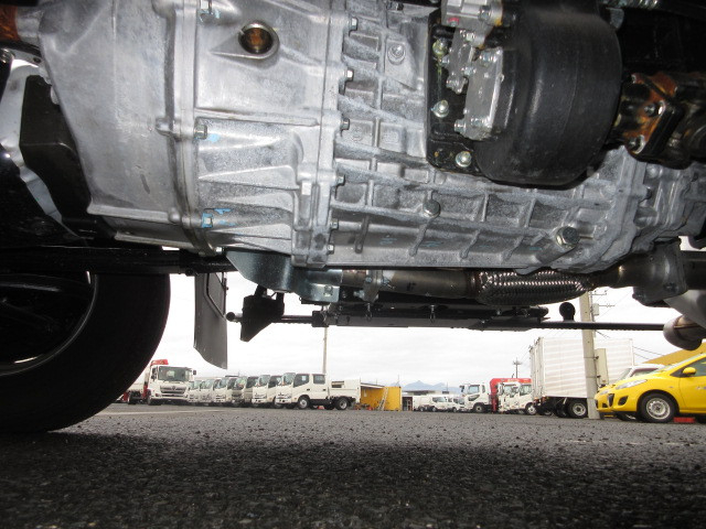 いすゞ フォワード 中型 コンテナ専用車 2RG-FRR90S4(98527) 32枚目