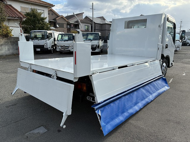 いすゞ エルフ 小型 平ボディ 2RG-NKR88AT(98531) 22枚目