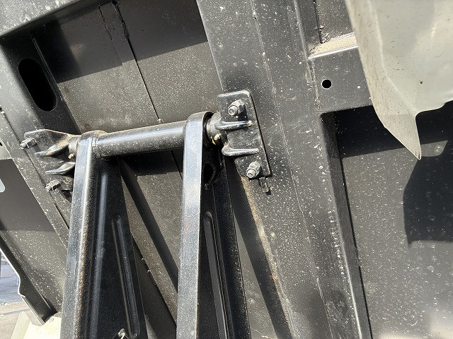 いすゞ エルフ 小型 平ボディ 2RG-NKR88AT(98531) 26枚目