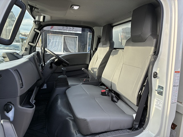 いすゞ エルフ 小型 平ボディ 2RG-NKR88AT(98531) 31枚目