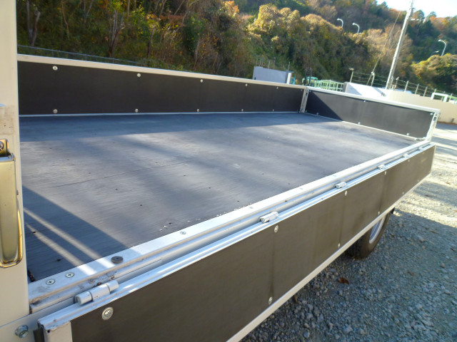 日産自動車 アトラス 小型 平ボディ 2RG-AMR88AR(98533) 17枚目