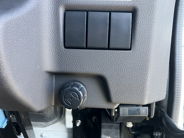 いすゞ フォワード 中型 土砂ダンプ 2PG-FRR90S3(98534) 34枚目