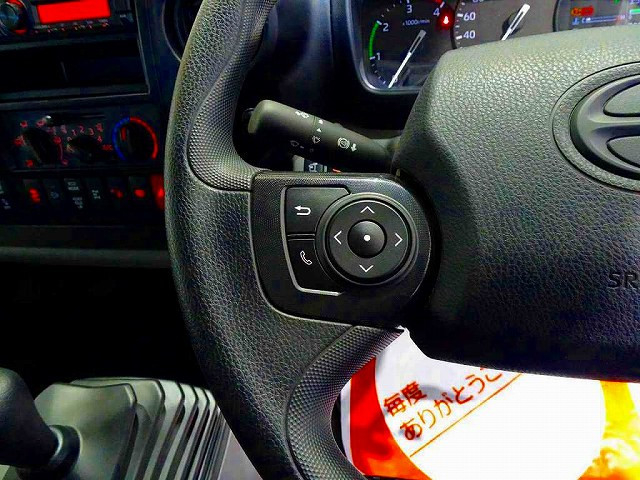 日野 デュトロ 小型 平ボディ（クレーン付） 2DG-XZU775M(98535) 17枚目