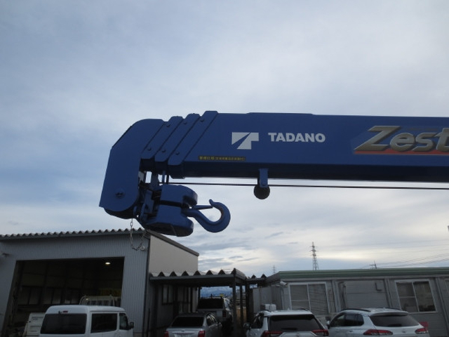 三菱ふそう キャンター 小型 平ボディ（クレーン付） 2PG-FEB80(98538) 12枚目