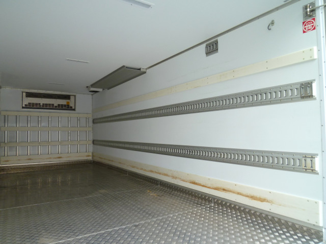 日野 レンジャー 中型 冷蔵冷凍バン 2KG-FC2ABG(98539) 17枚目