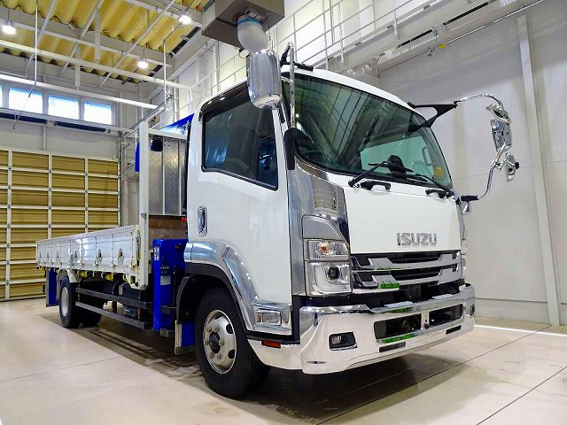 いすゞ フォワード 中型 平ボディ（クレーン付） 2RG-FRR90S2(98540) 2枚目