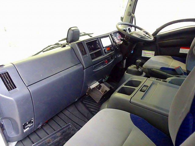 いすゞ フォワード 中型 平ボディ（クレーン付） 2RG-FRR90S2(98540) 7枚目