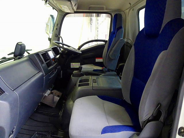 いすゞ フォワード 中型 平ボディ（クレーン付） 2RG-FRR90S2(98540) 8枚目